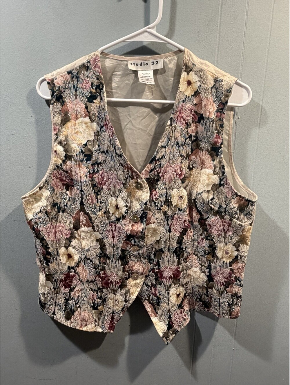 Womens Studio 32 Floral Vest Size Large